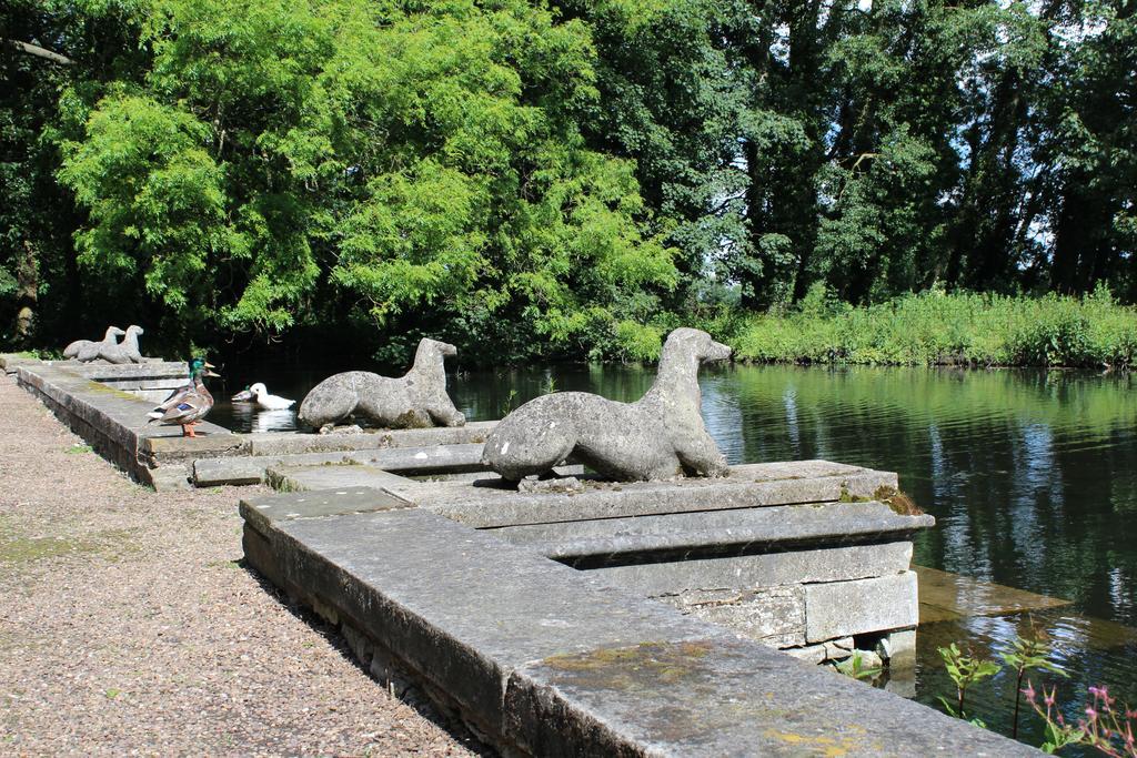 Monk Fryston Hall Hotel Exterior photo